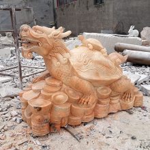 石雕龙头龟 晚霞红中的祥瑞艺术与匠心传承